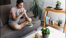 أهمية التواصل الاجتماعي في نجاح النظام الغذائي على المدى الطويل